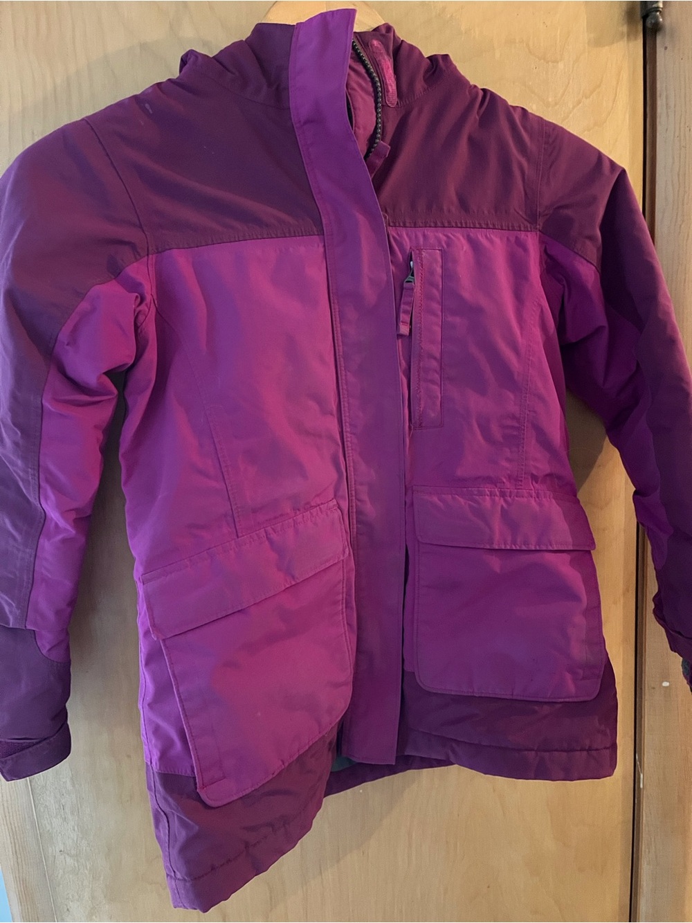 Lands' End Girls Size S (7-8). Two-Tone Grow-A-Long Hooded Lined Ski Jacket